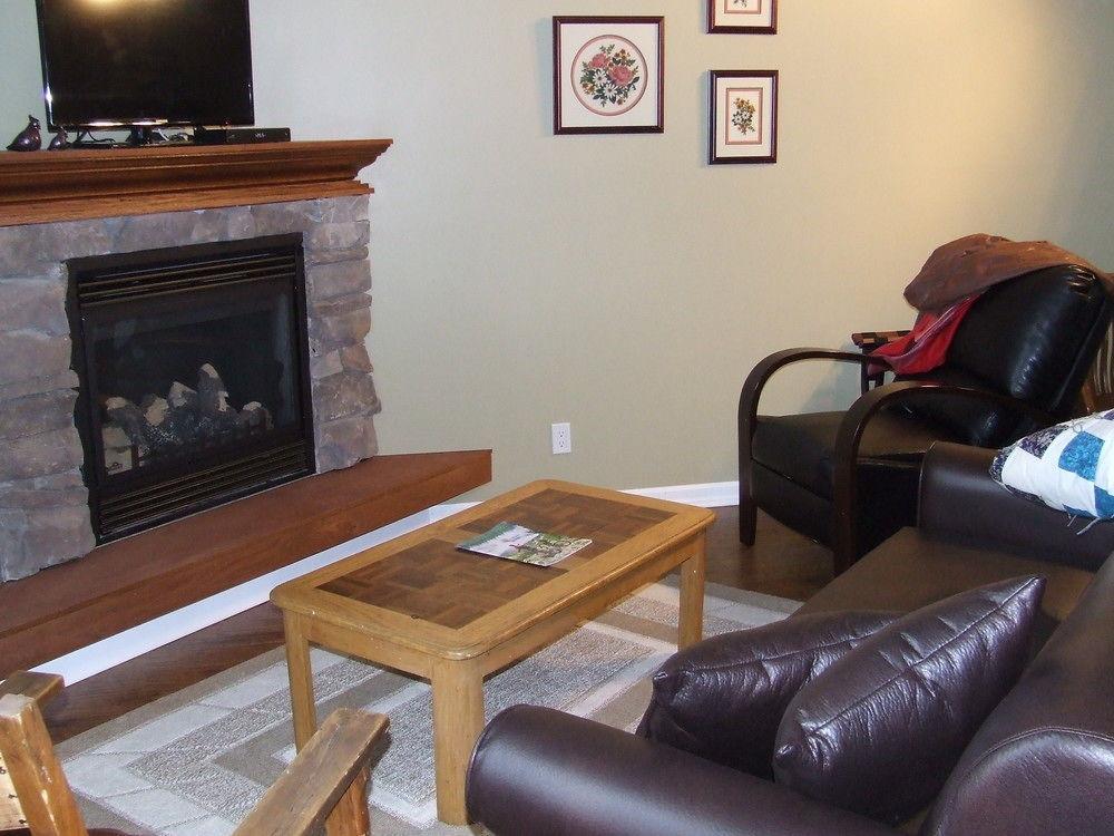 Country Encounters Accommodations Coleman Exterior foto