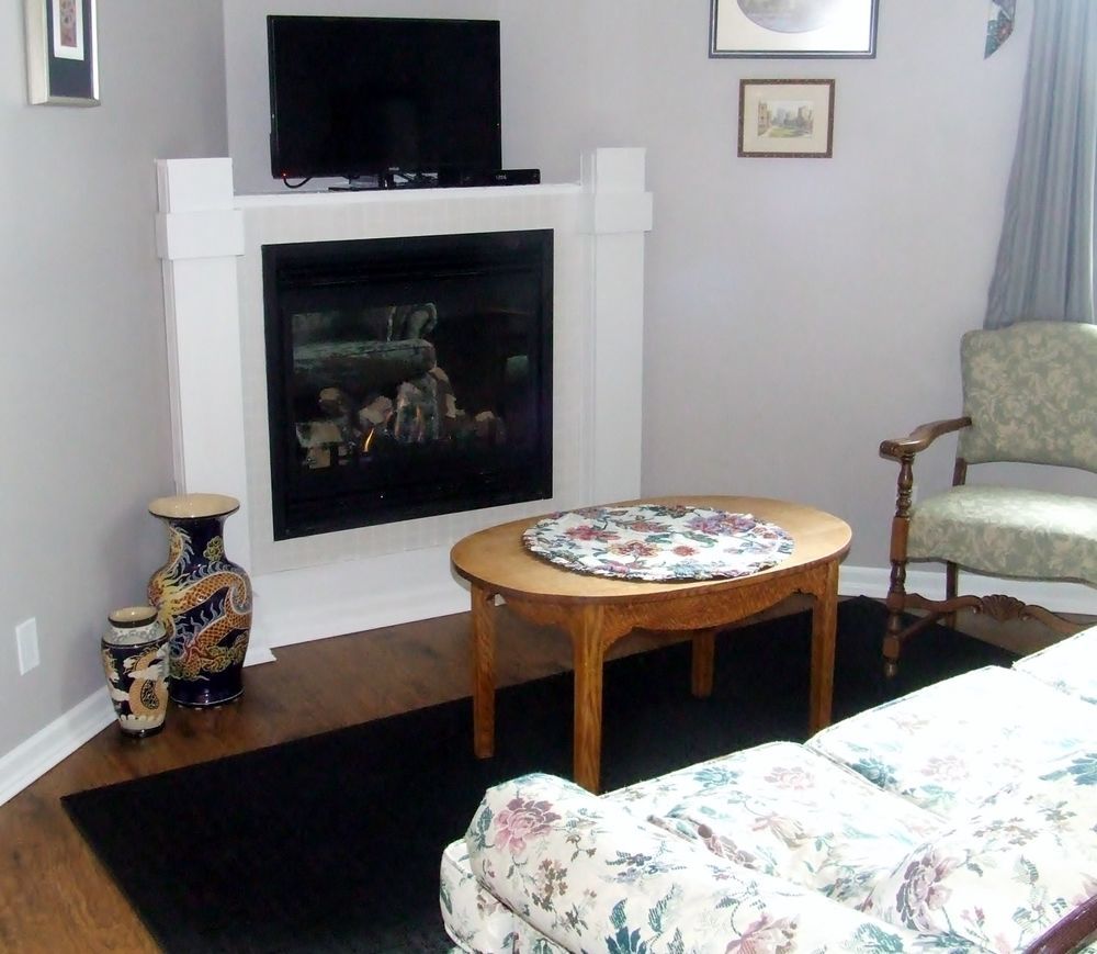 Country Encounters Accommodations Coleman Exterior foto